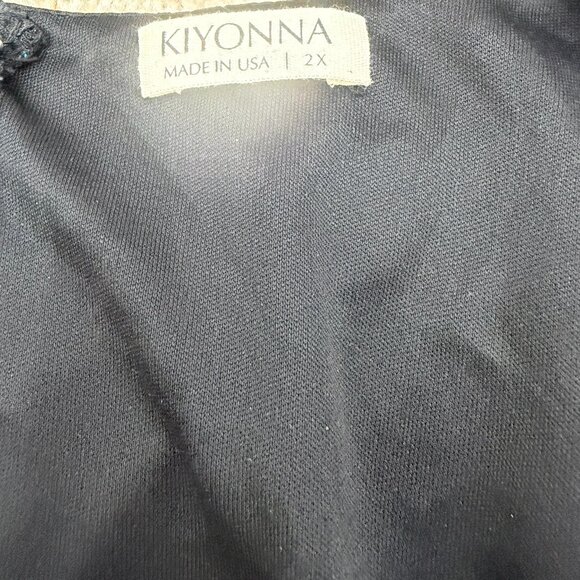 Kiyonna Floral Embroidered Elegance Evening Gown Dress Size 2X Worn Once - Picture 9 of 11